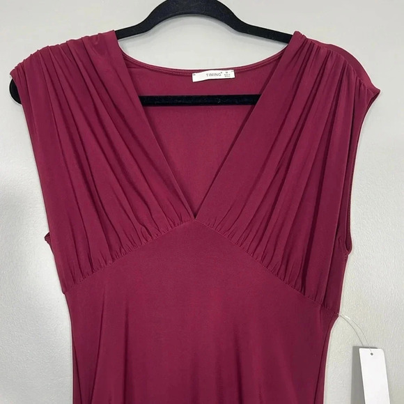 Timing Dark Boysenberry Bodycon Midi Dress - Size Medium - NWT - Deep V Neck - Picture 4 of 11